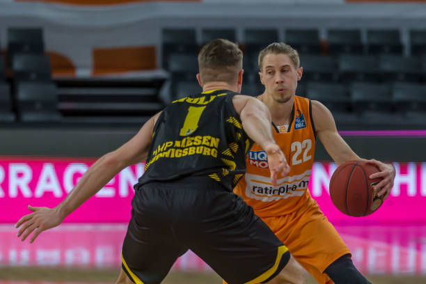 烈的进攻 烈的进攻